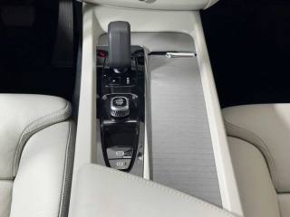 VOLVO XC60 usata, con Sensori di parcheggio posteriori