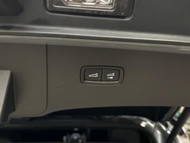 PORSCHE Cayenne usata, con MP3