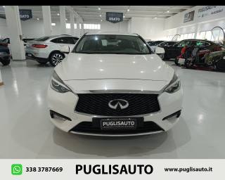 INFINITI Q30 usata, con Airbag