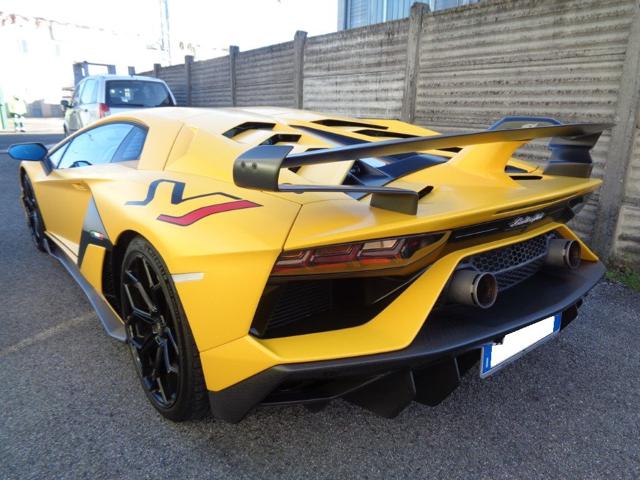LAMBORGHINI Aventador usata, con Airbag laterali