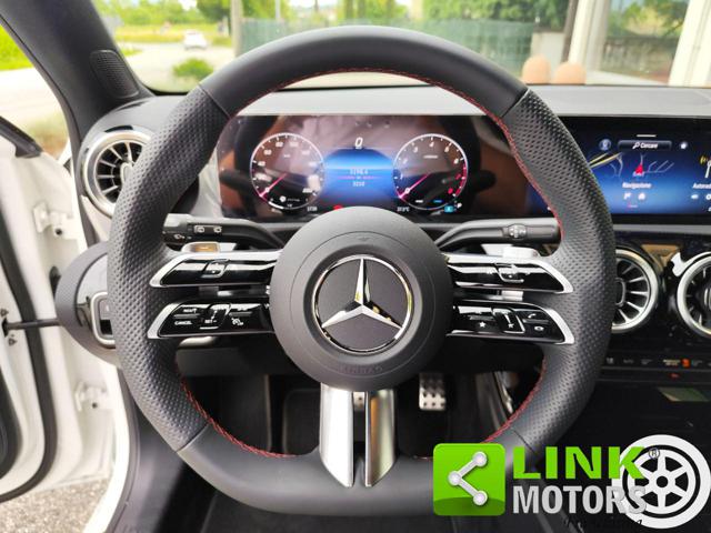 MERCEDES-BENZ A 180 usata, con Chiusura centralizzata