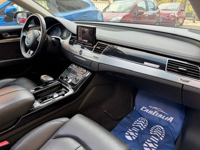 AUDI A8 usata, con Fendinebbia