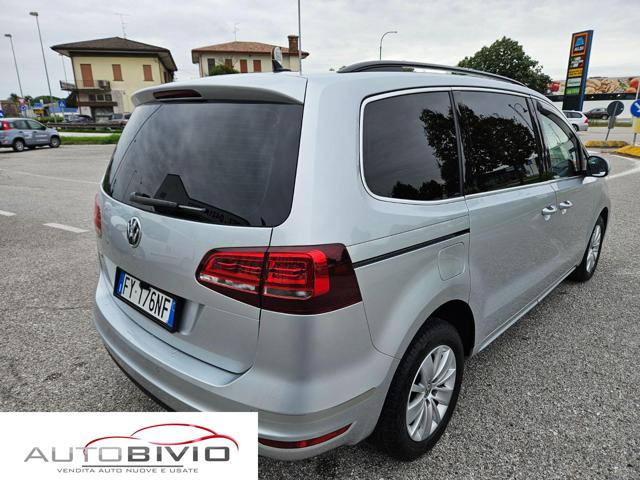 VOLKSWAGEN Sharan usata, con Autoradio