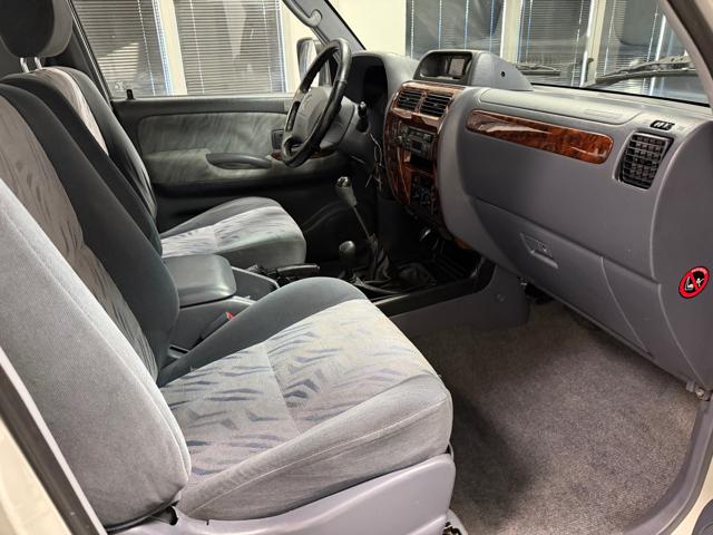TOYOTA Land Cruiser usata, con Trazione integrale