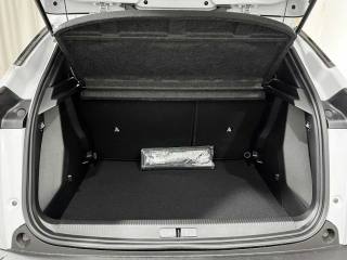 PEUGEOT 2008 usata, con Sedile posteriore sdoppiato