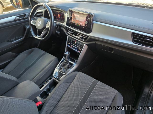 VOLKSWAGEN T-Roc usata, con Controllo automatico clima