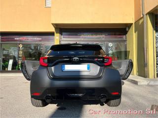 TOYOTA Yaris usata, con Boardcomputer