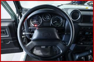 LAND ROVER Defender usata 12