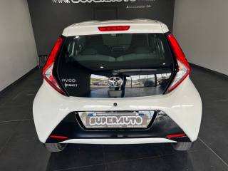 TOYOTA Aygo usata, con Alzacristalli elettrici
