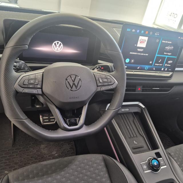 VOLKSWAGEN T-Roc usata, con Autoradio