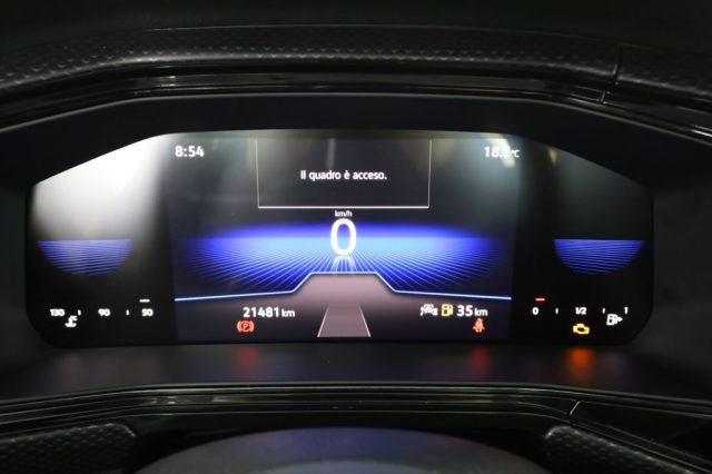 VOLKSWAGEN T-Cross usata 6