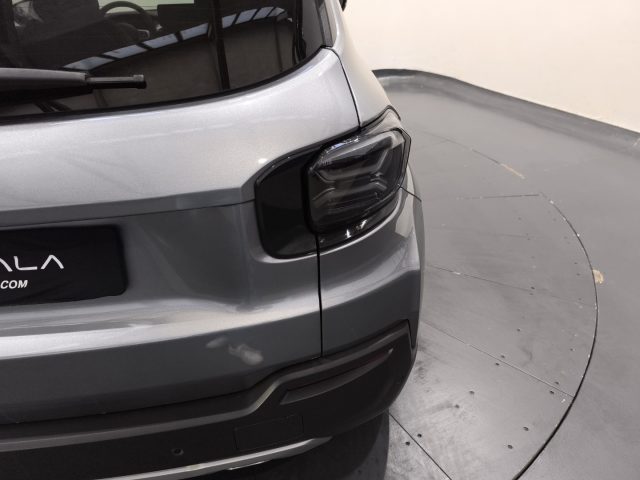 JEEP Avenger usata, con Fari LED