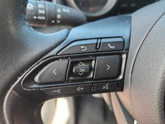 TOYOTA Yaris usata, con Riconoscimento dei segnali stradali