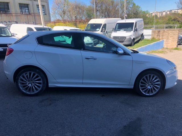 ALFA ROMEO Giulietta usata 2