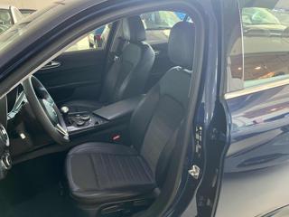 ALFA ROMEO Giulia usata, con Volante in pelle