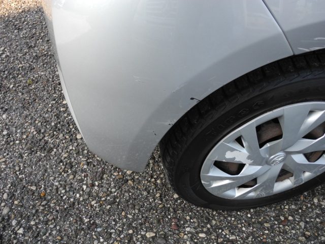 TOYOTA Yaris usata 82