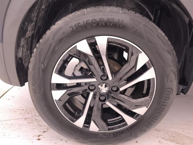 PEUGEOT 2008 usata, con Autoradio digitale