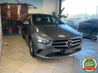 MERCEDES-BENZ B 180 usata, con Portellone posteriore elettrico