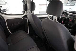 PEUGEOT Bipper usata 33