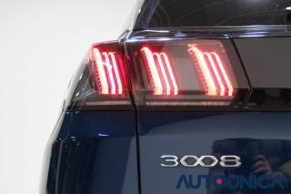 PEUGEOT 3008 usata, con Frenata d