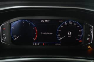 VOLKSWAGEN T-Roc usata 12