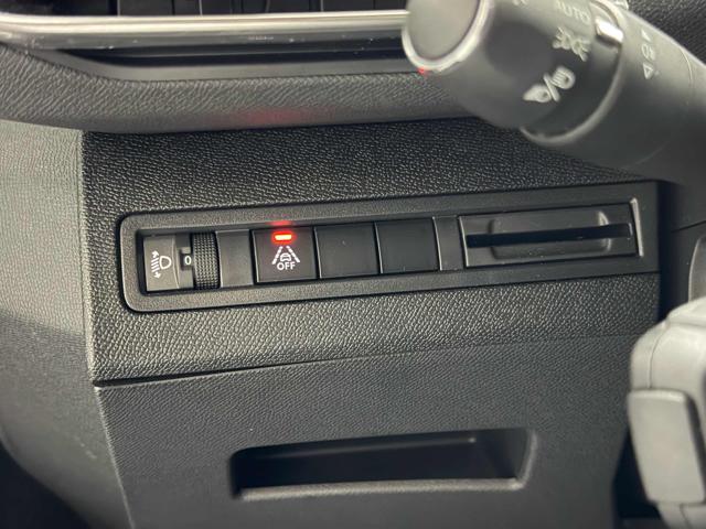 PEUGEOT 3008 usata 26