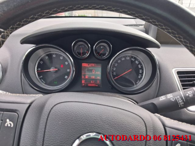 OPEL Meriva usata, con Autoradio