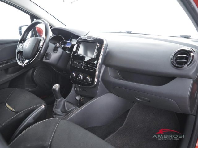 RENAULT Clio usata 11