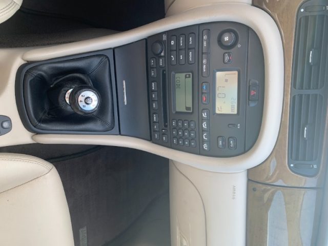 JAGUAR X-Type usata, con Fendinebbia