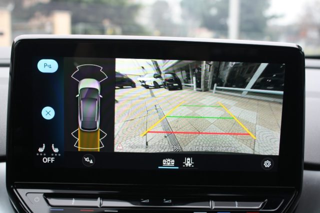 VOLKSWAGEN ID.4 usata, con ESP