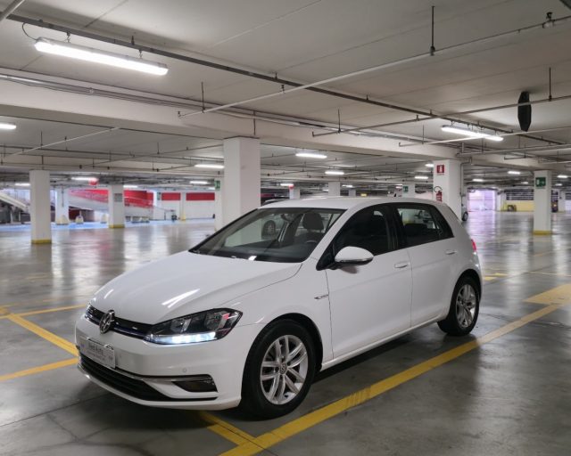 VOLKSWAGEN Golf usata, con Airbag laterali