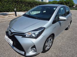 TOYOTA Yaris 1.5 Hybrid 5 porte Business