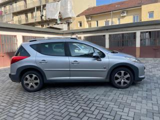 PEUGEOT 207 usata, con Airbag