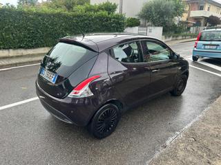 LANCIA Ypsilon usata, con Autoradio