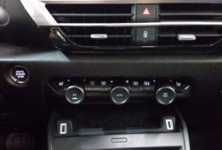 CITROEN C4 X usata, con Volante in pelle