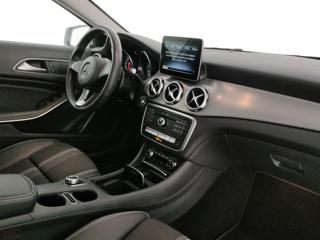 MERCEDES-BENZ GLA 180 usata, con Luci diurne LED