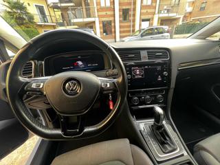 VOLKSWAGEN Golf Variant usata, con Climatizzatore