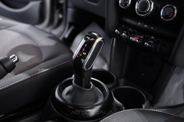 MINI Cooper D usata 34