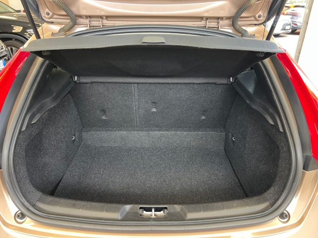 VOLVO V40 usata, con Boardcomputer