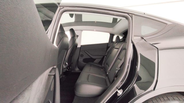 TESLA Model Y usata, con Bluetooth