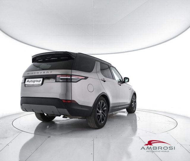 LAND ROVER Discovery usata 2