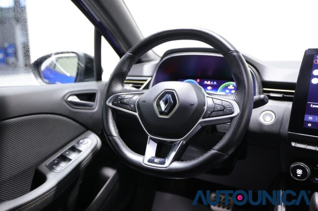 RENAULT Clio usata, con Sensore di luce