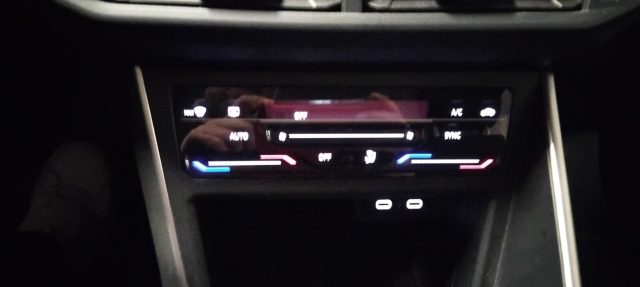 VOLKSWAGEN Polo usata, con Frenata d