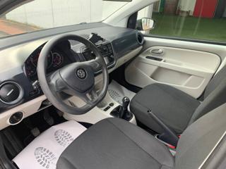 VOLKSWAGEN up! usata, con Fendinebbia