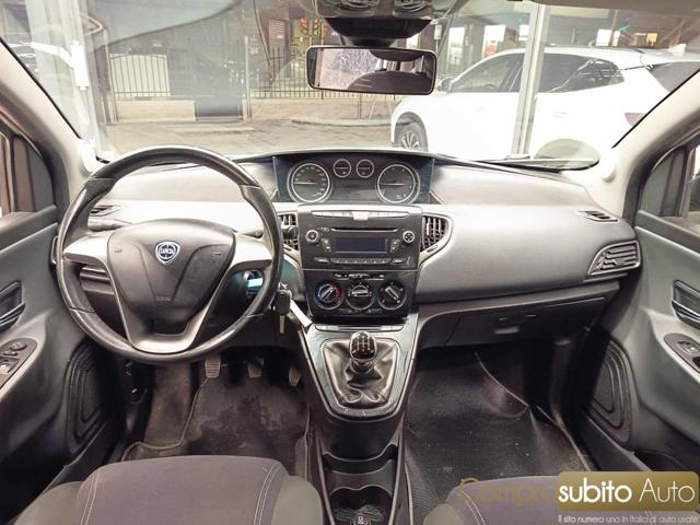 LANCIA Ypsilon usata, con Controllo trazione