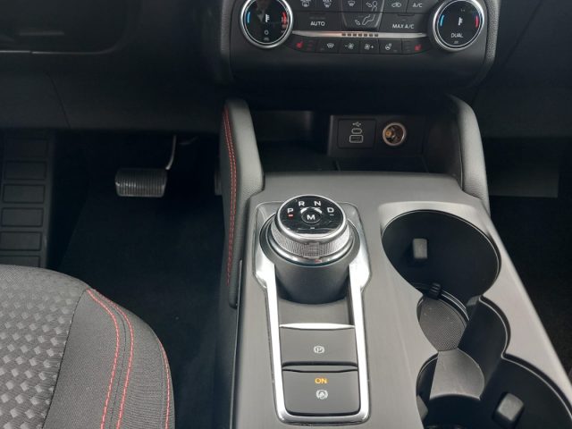 FORD Kuga usata, con Specchietti laterali elettrici