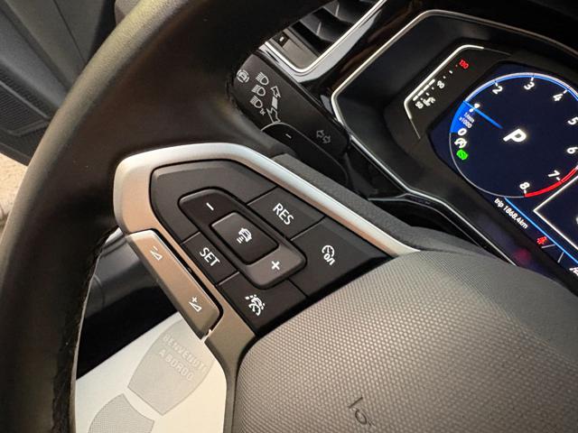 VOLKSWAGEN Taigo usata, con Leve al volante