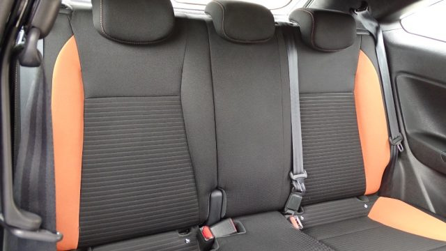 HYUNDAI i20 usata 66