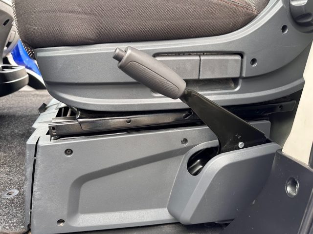 PEUGEOT Boxer usata, con Vivavoce