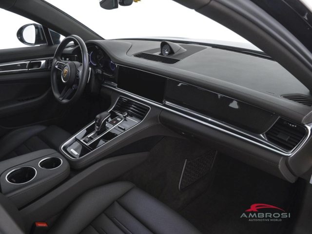 PORSCHE Panamera usata 11